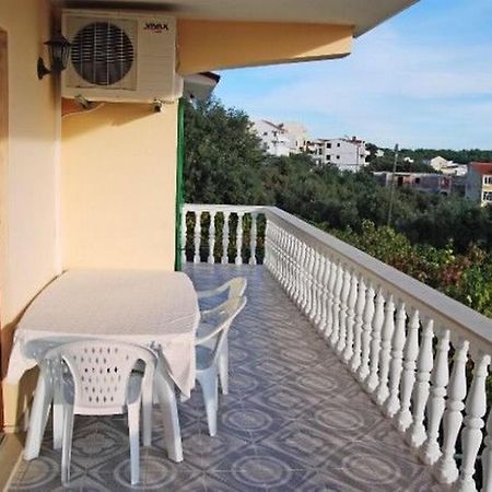 Apartments Mirko Сегет Враница Екстериор снимка