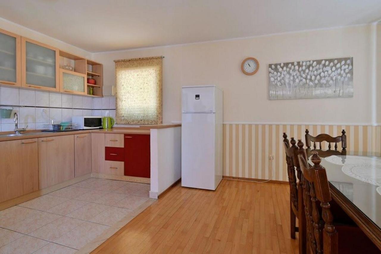 Apartments Mirko Сегет Враница Екстериор снимка
