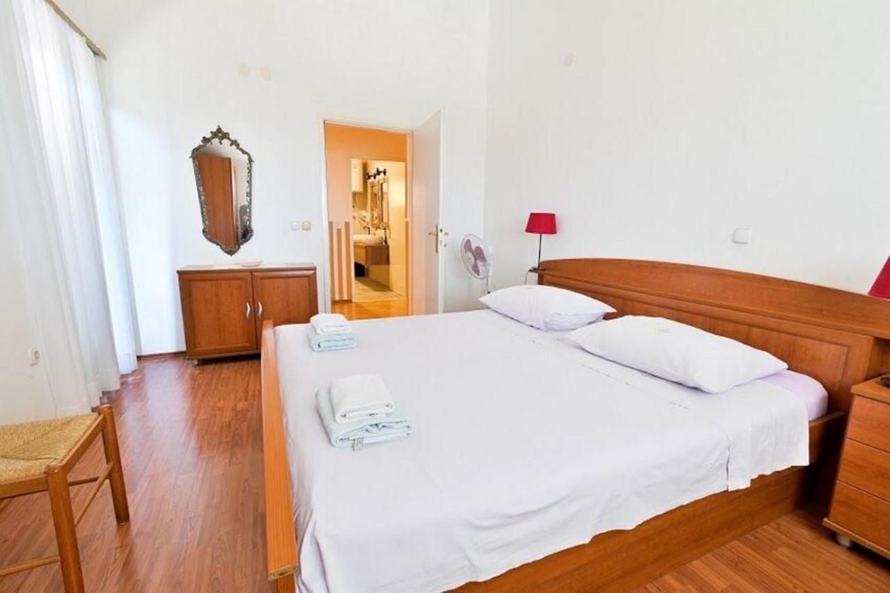 Apartments Mirko Сегет Враница Екстериор снимка